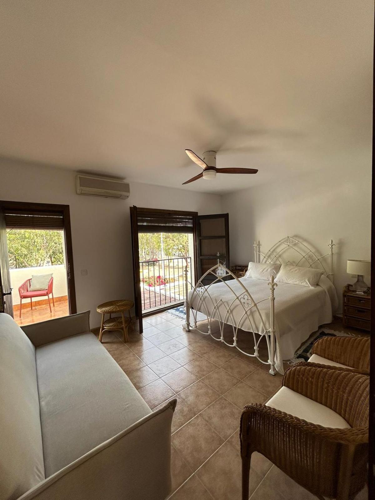 Casa Con Piscina En San Jose Sotillo Zewnętrze zdjęcie